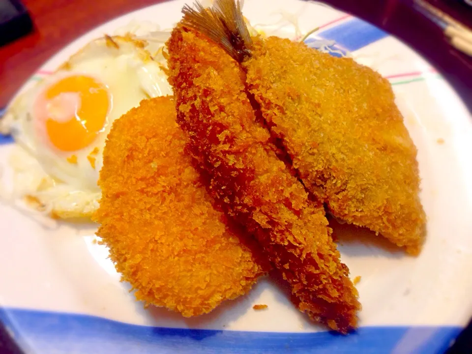 GOGOランチ・アジフライ、白身魚、コロッケ|ゆうじ.さん