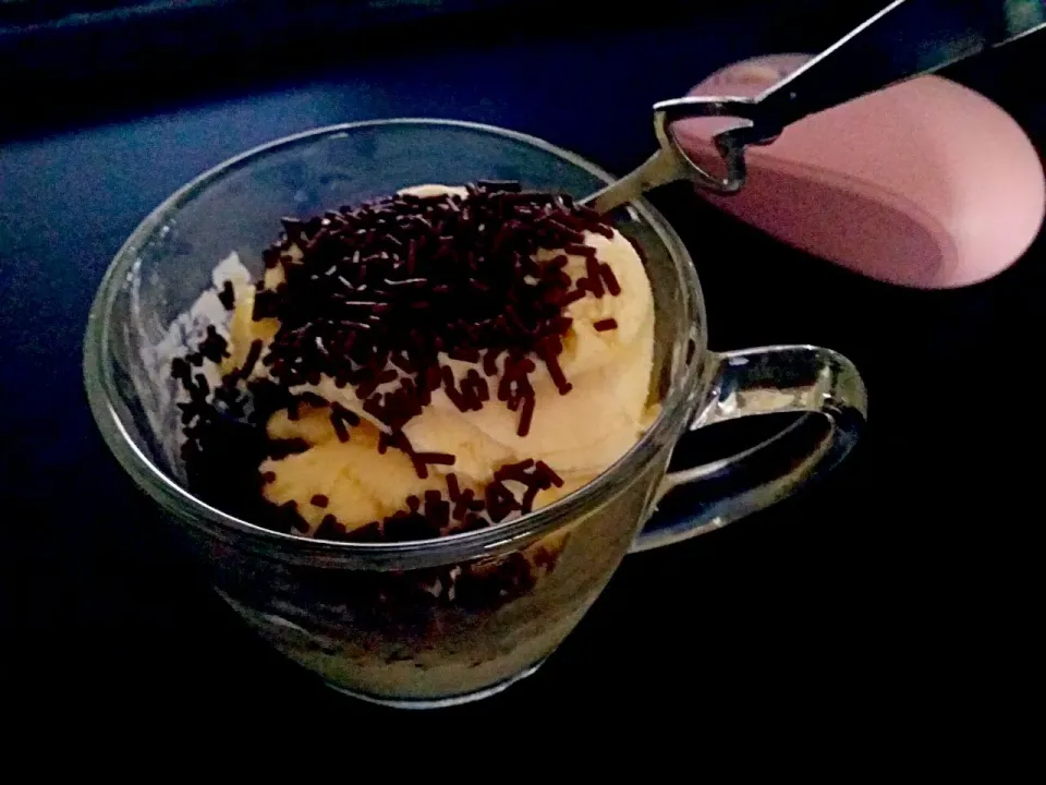 💋Afternoon Desserts. Vanilla Ice Cream with Choc Rice|🌷lynnlicious🌷さん