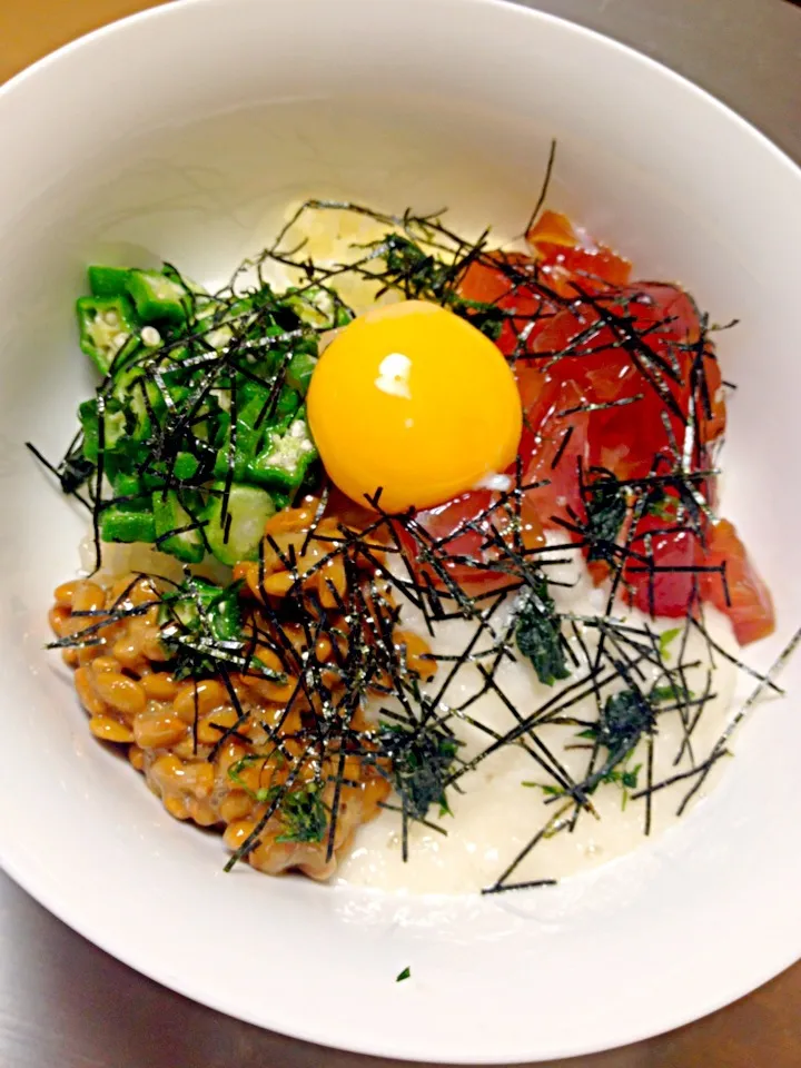 大戸屋風ばくだん丼|水野愛日(ミズノマナビ)さん