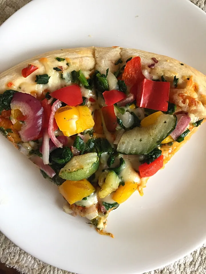 Veggie pizza! 4/21|Didi Duangさん