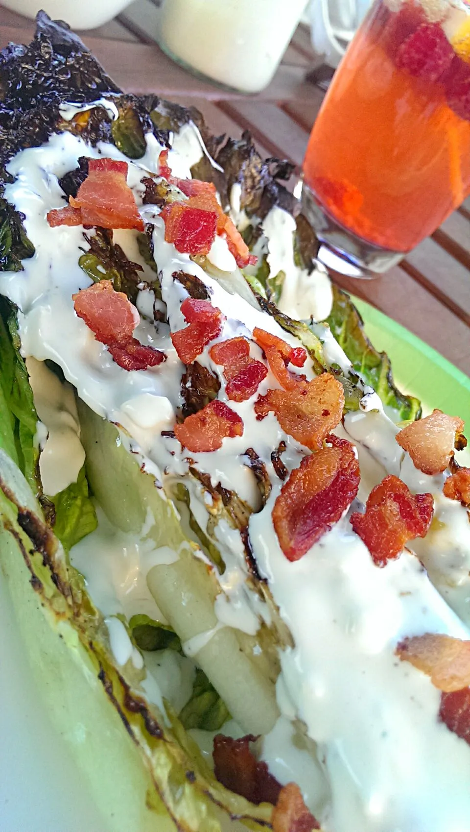 Grilled romaine with blue cheese dressing|Changamissさん