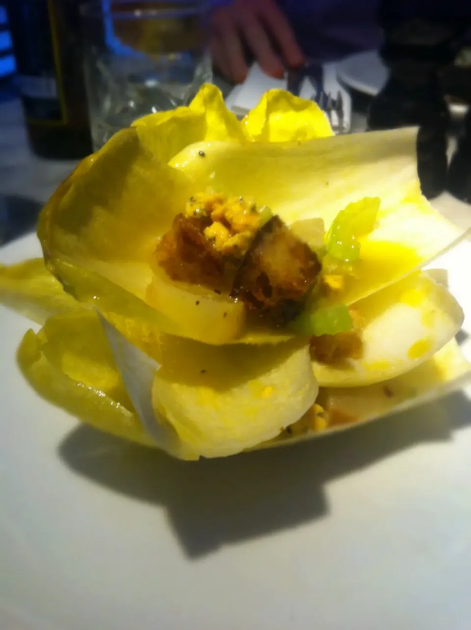 Vegetarian starter - endive salad with blue cheese, pear and croutons|🍓Jolejo🍓さん