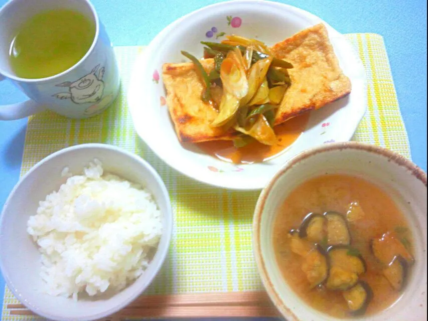 今日の晩ごはん*カリカリ油揚げと鶏だし野菜あんかけ|めいさん