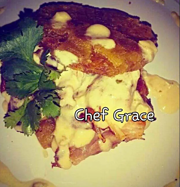 fry plantain with pork and my special creamy sauce|graceさん