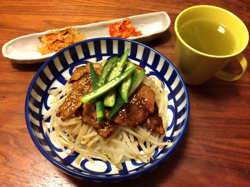 もやしたっぷり豚肩ロース焼肉丼 2015.4.21|キラ姫さん