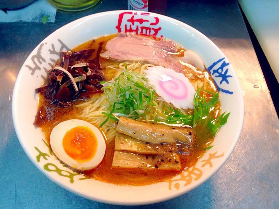 海老塩ラーメン|草津の屋台　トタン家さん