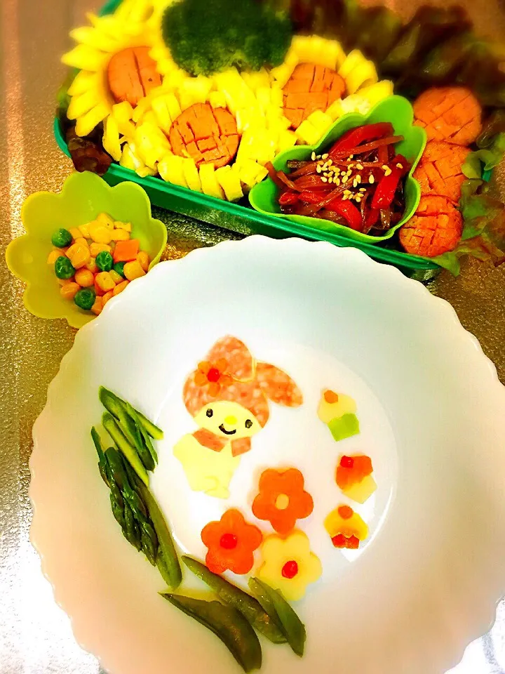 Done... "My Melody" layout for my daughter's obento....|Laarni Nabongさん