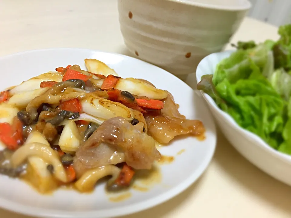 Snapdishの料理写真:鶏もも肉と野菜の味噌マヨ炒め|ゆうかさん