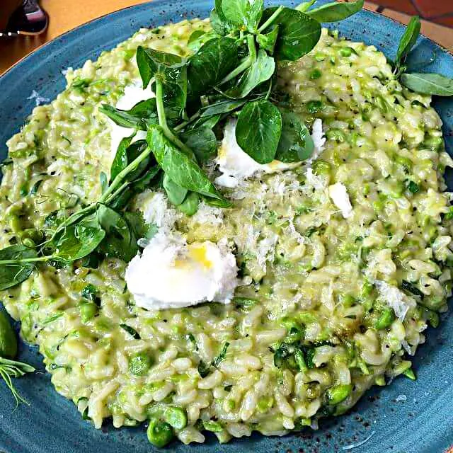 pea risotto with goat cheese|CHUENCHAIさん