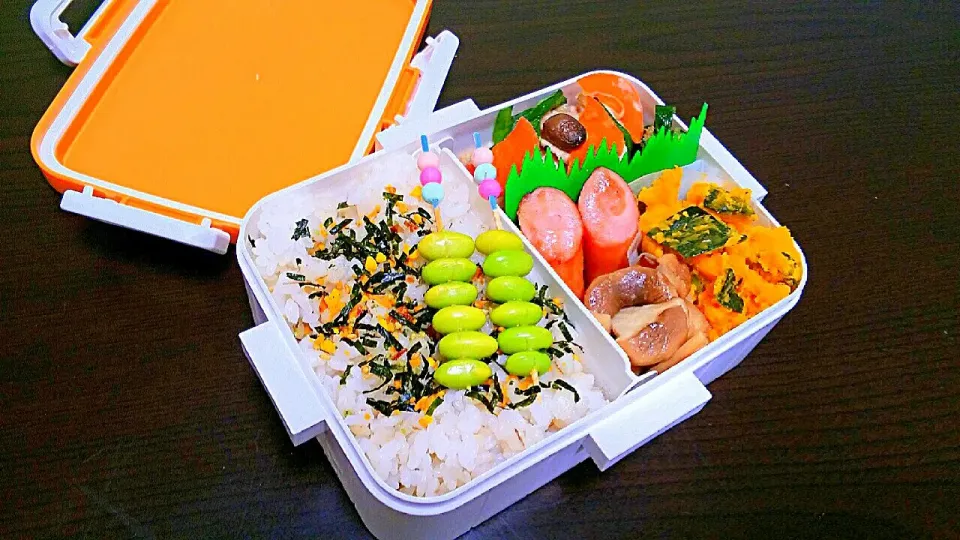 Snapdishの料理写真:自分弁当☆ボリュームメニュー😃！|pikyuさん