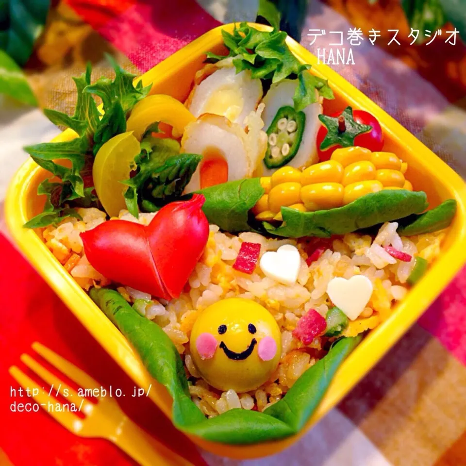 うずらのたまごのスマイルと野菜たっぷり炒飯弁当|さとみ (satomi_foodart)さん