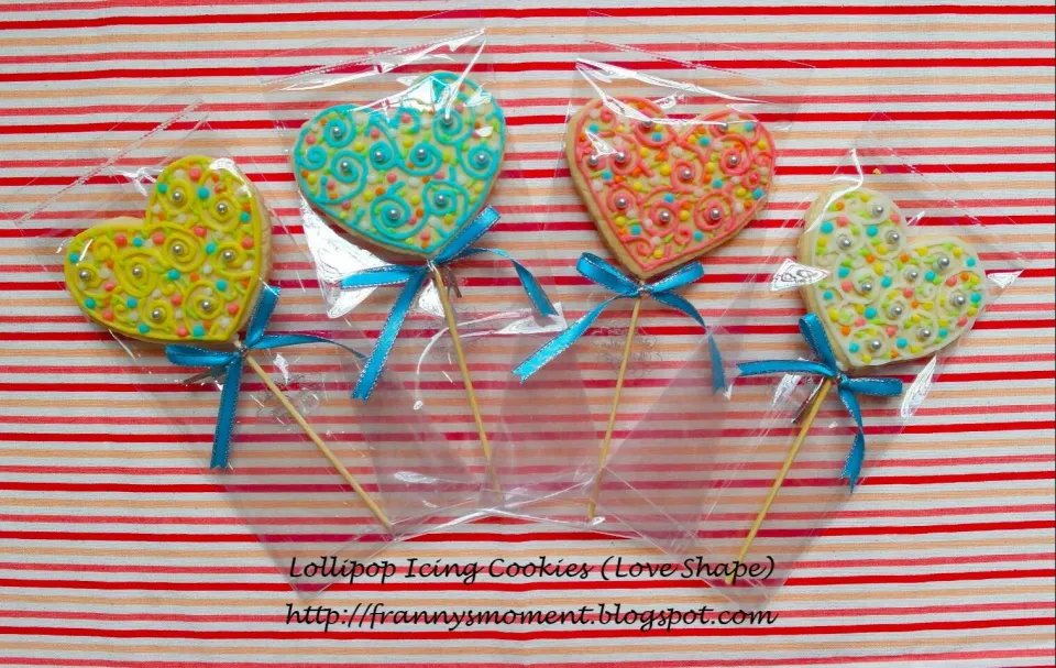 Snapdishの料理写真:Lollipop Icing Cookies|Frannyさん