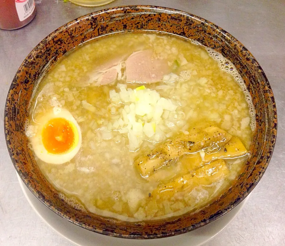 燕三条ラーメン|草津の屋台　トタン家さん