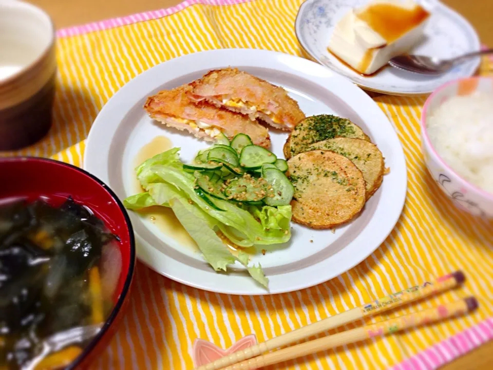 ゆんゆんゅんさんの料理 マヨたまハムカツです。外はさっくり♪中はポワポワ〜。食べる程に旨みがお口いっぱいにふわっ☆|えいぽんさん