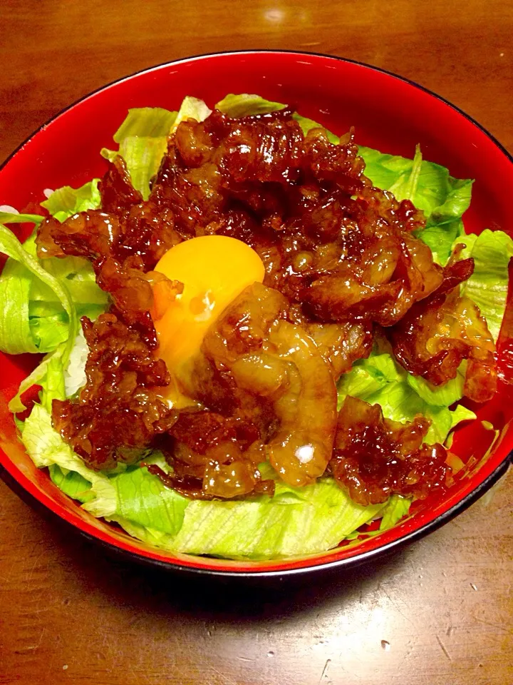 Snapdishの料理写真:牛丼♡”|romisanさん