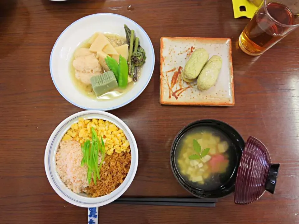 桜ご飯♡桜吹雪椀
春の炊き合わせ♡抹茶の糖華焼き|🌼ゆうか🌼さん