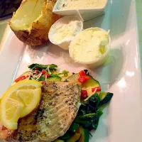 King salmon with baked potato and honey muster sauce|sue chef jeremyさん