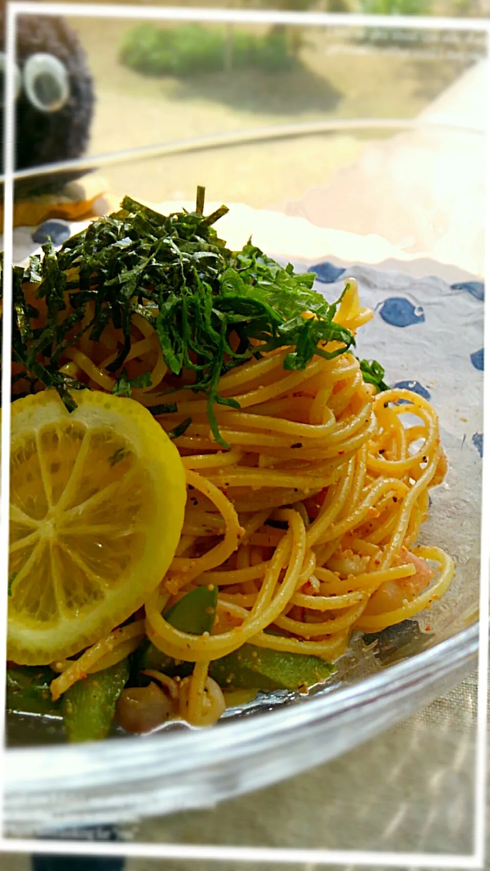 今日のお家お昼ご飯…
ヤリイカと、アスパラ、パラの
辛子明太子あえパスタ󾦀|kimikimi󾬍さん