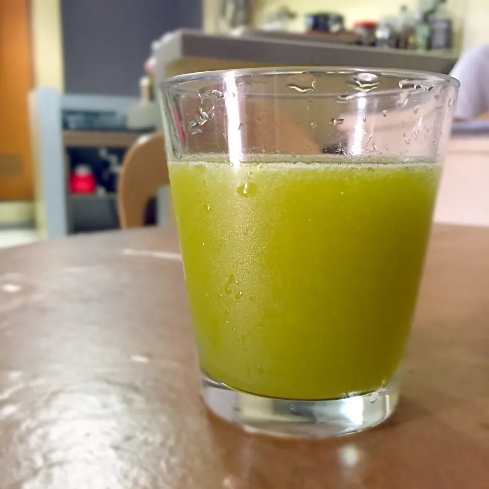 Tipco Broccoli & Mixed Fruit Juice|Laidz Biagさん