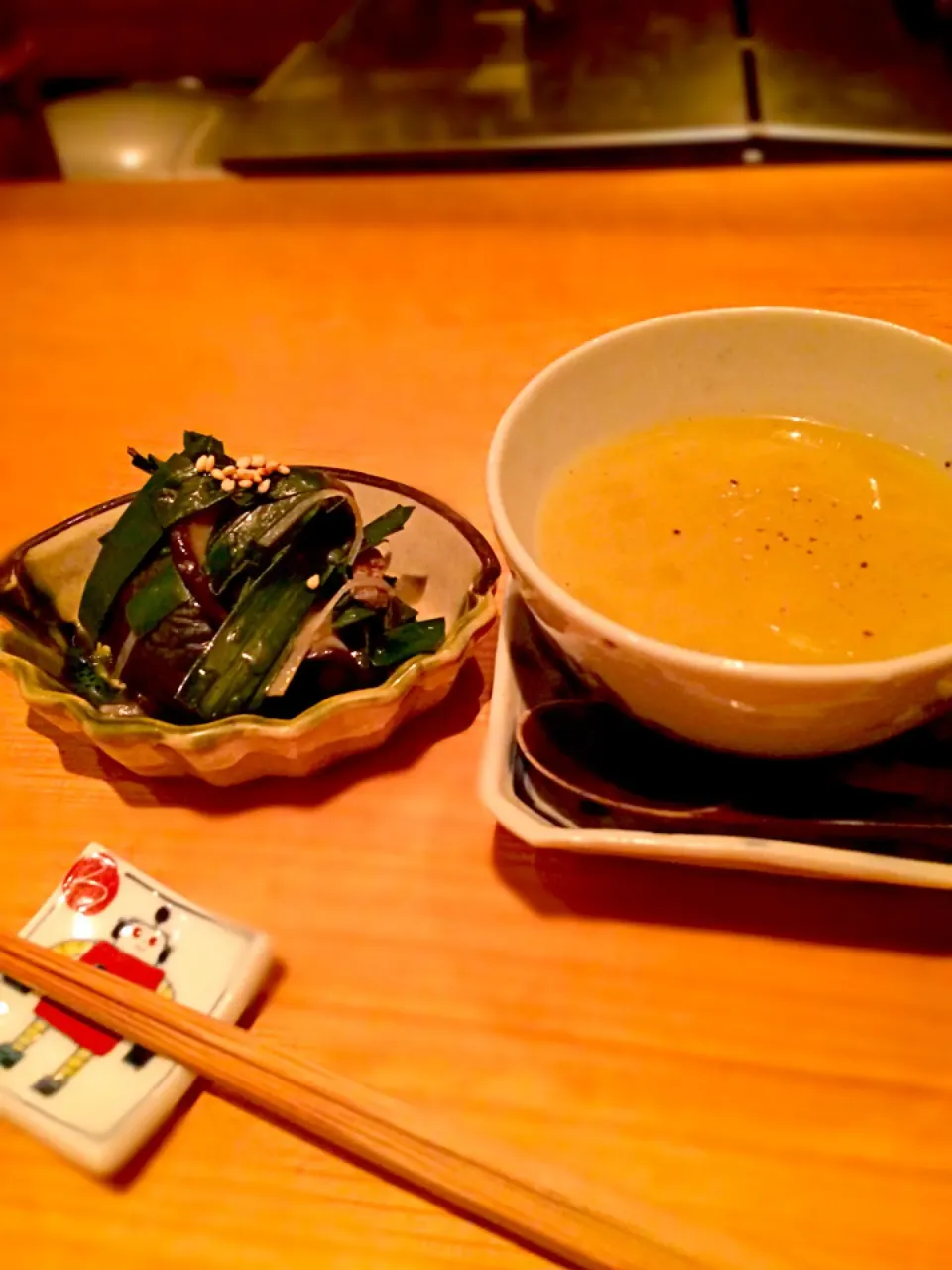 じゃがいものカレーすり流し、茄子とニラの煮浸し@沿露目|Tetsuaki  Komatsuさん