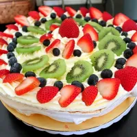 Snapdishの料理写真:Pavlova 💞|Qasrina Amirahさん