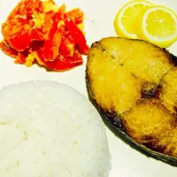 Snapdishの料理写真:Pan-Fried Mackerel|VogueCafe | 时尚生活咖啡馆さん