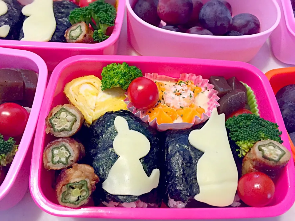 Snapdishの料理写真:ムーミンとリトルミイ🌼シルエット弁当🎵|Konohaさん