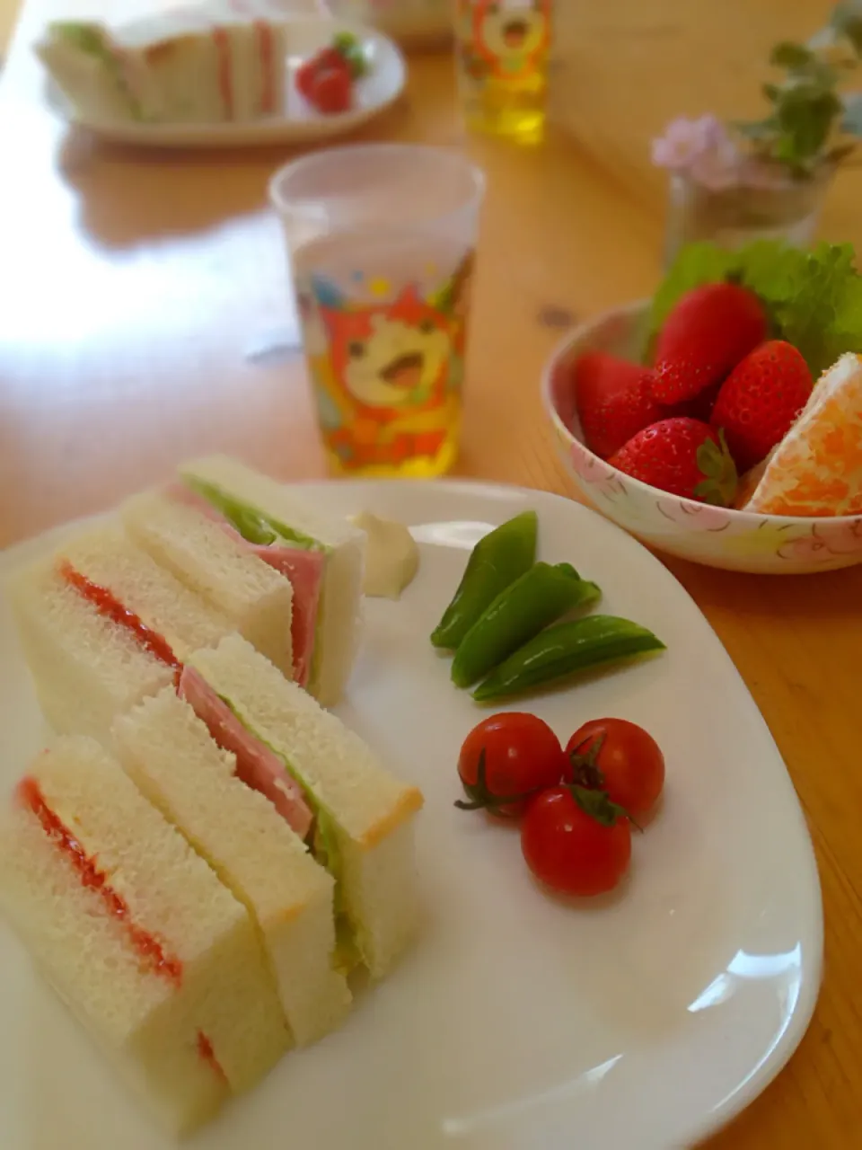 Snapdishの料理写真:子供たちの朝ごはん|sakyu☆さん