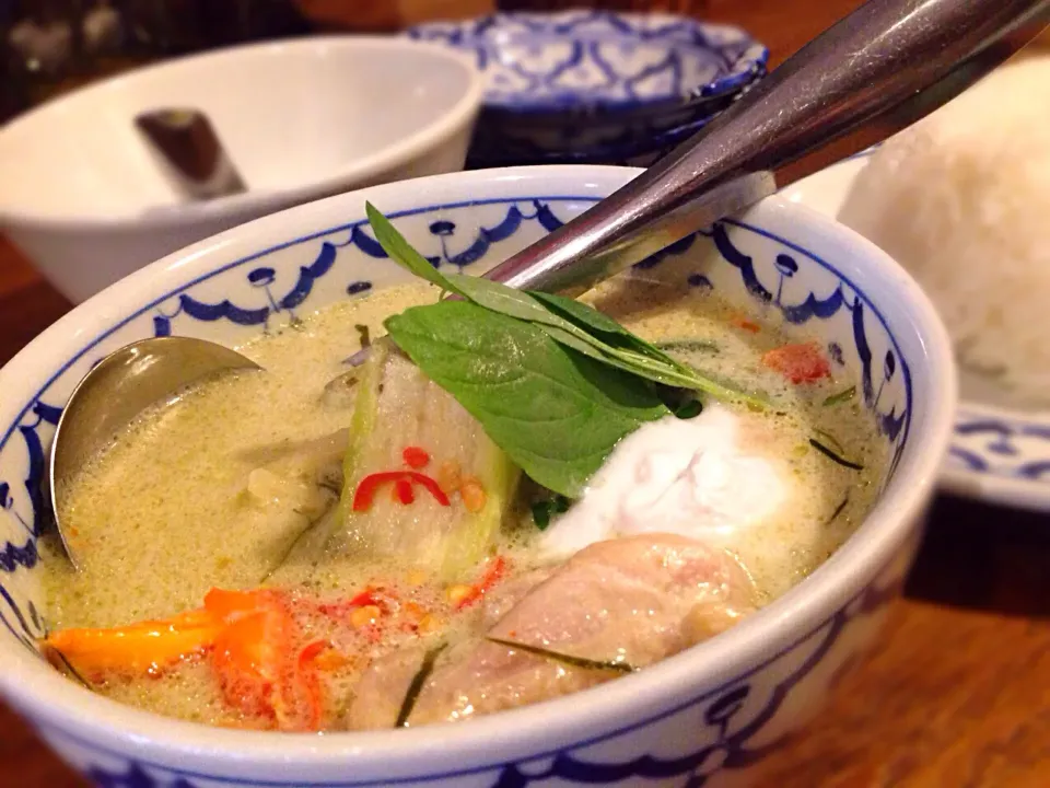 Snapdishの料理写真:ケンキョウワーン（green curry）|koji toyodaさん