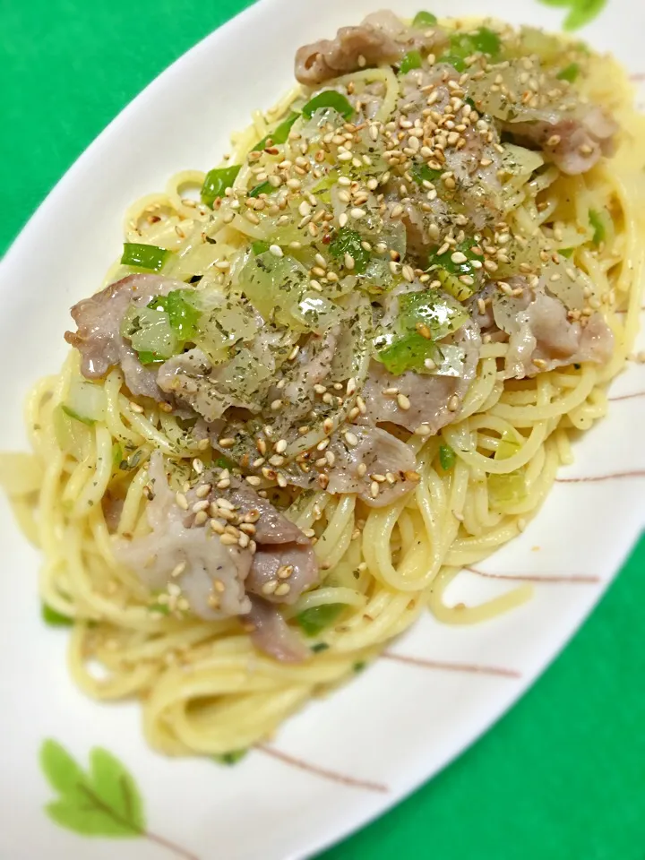 和風生姜ベース豚肉炒めパスタ|るるさん