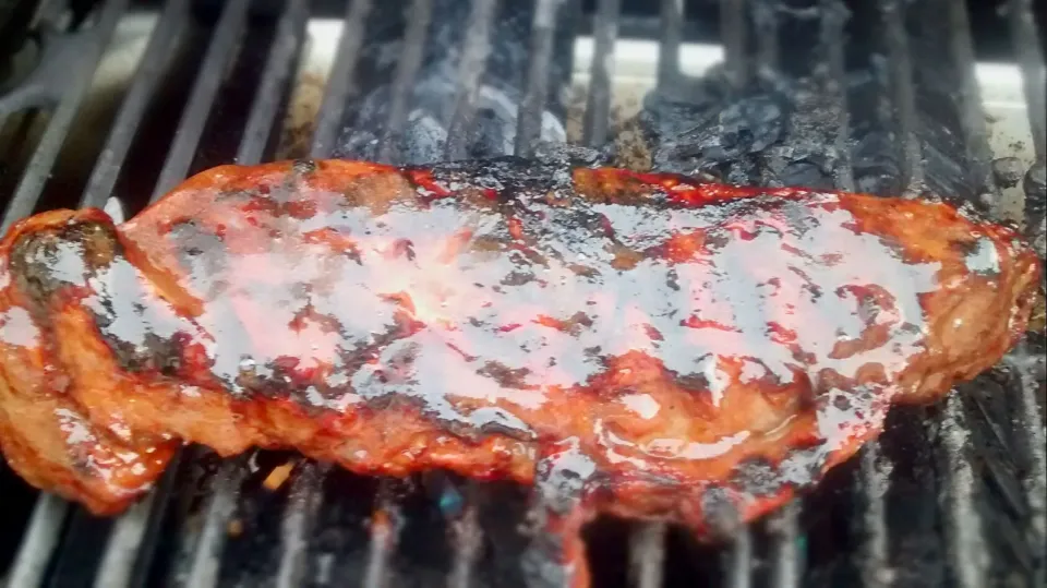 Strawberry Jalapeño Pork Loin|erin viozziさん