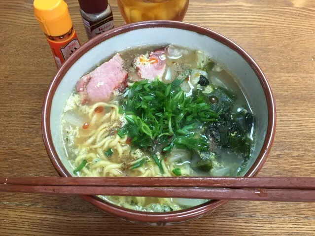 ラ王🍜、味噌味❗️꒰#'ω`#꒱੭✨|サソリさん