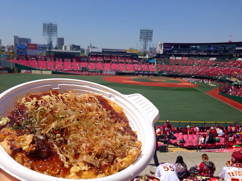 Snapdishの料理写真:〜〜からの豚玉お好み焼き|タカパパさん