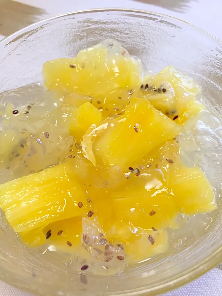 Kiwi, pineapple, chia seeds kanten jelly|YDKOさん