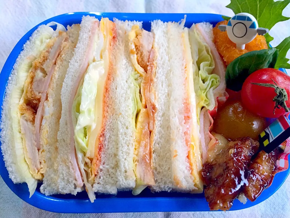 Snapdishの料理写真:Lunch box☆Sandwich|🌈Ami🍻さん