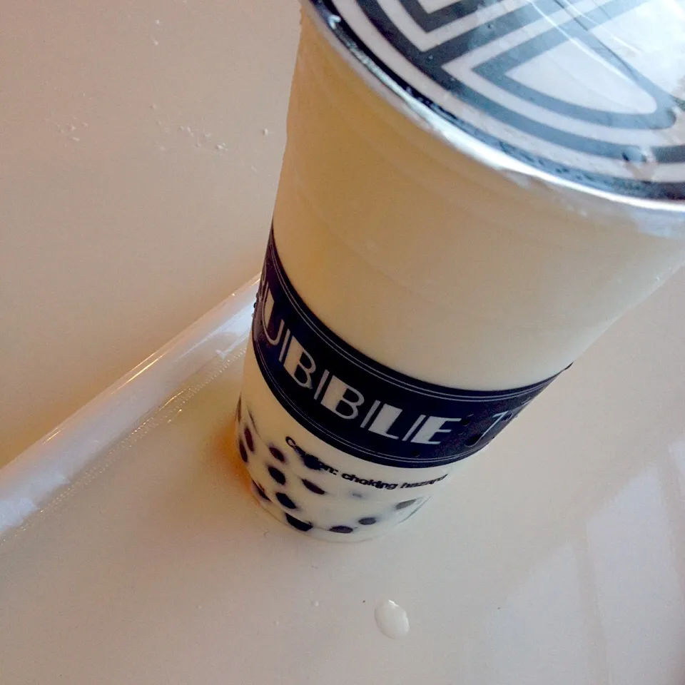 Vanilla bean bubble tea :D|KHaylee09さん