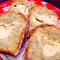 Homemaking poppy seed cream cheese pound|Sanae  Maruyamaさん