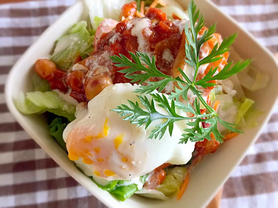 煮込みハンバーグの残りで ロコモコ丼|ほのほのさん