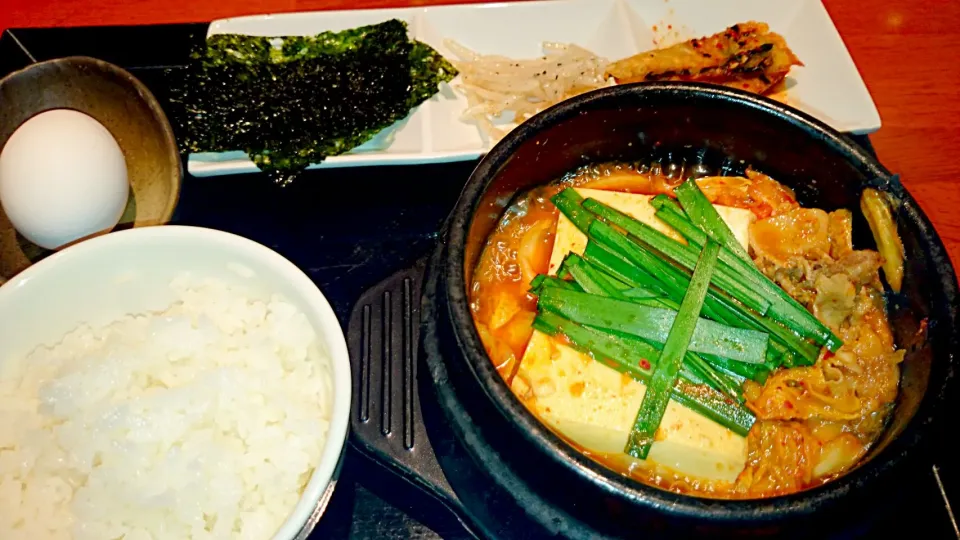 スンドゥブ定食|佐藤さん