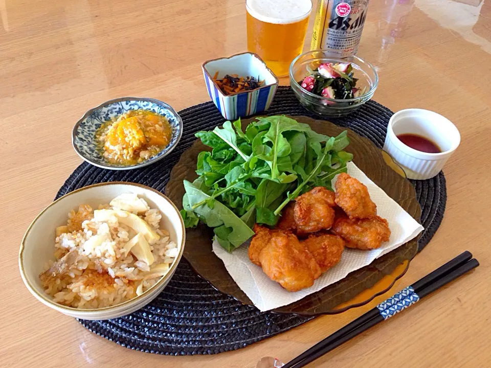 筍ご飯、から揚げ、ルッコラ、カボチャのそぼろ餡、ひじき煮、酢の物|Mikiさん