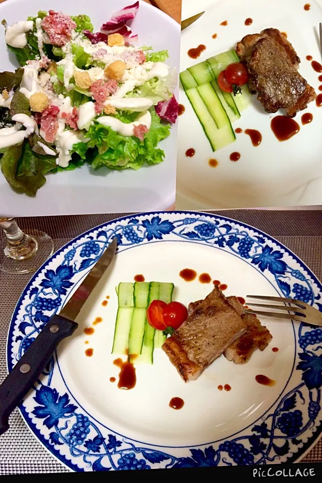 Dinner is serve steak and mix veggie salad with Parmesan cheese topping let's dig in (*^_^*) 🙏 enjoy your dinner everyone !!!4/27/15|Babyluv Cabrera Ocampoさん