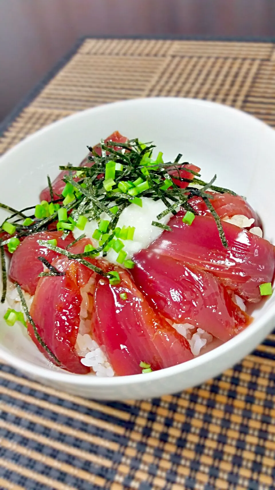 マグロの漬け丼|キンリサさん