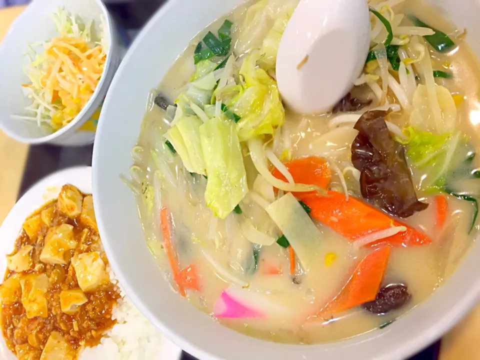 海鮮ちゃんぽんと麻婆豆腐丼のセット ラーメン永興in新浦安|あやさん