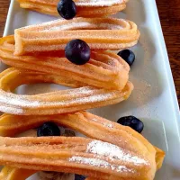 Churros, Spanish dough pastry|Lia Musianaさん