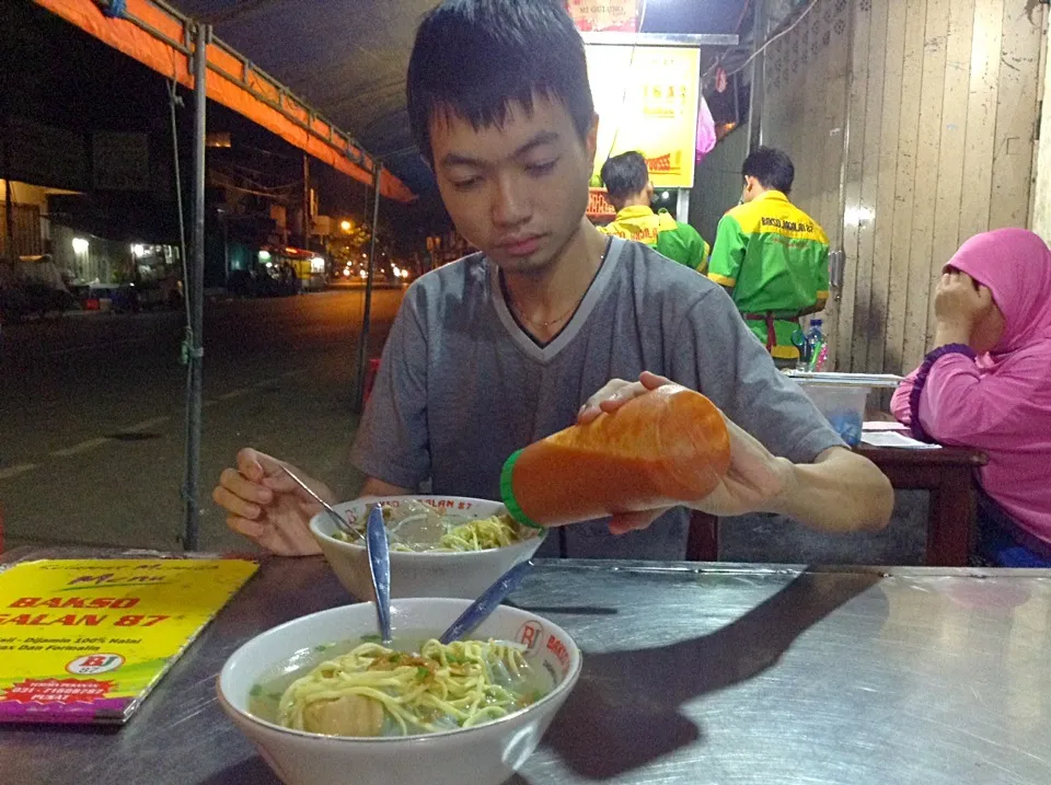 Bakso|Bambang Budiono Tjioさん