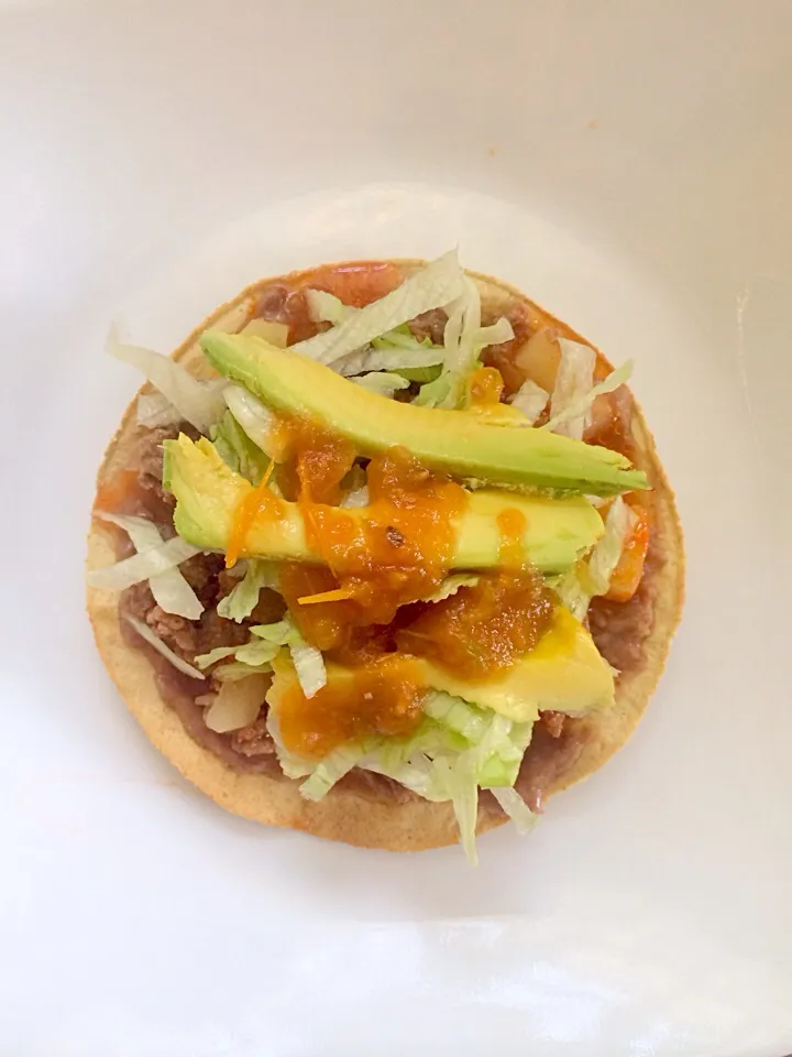 Tostadas con picadillo|Luisa Martinezさん