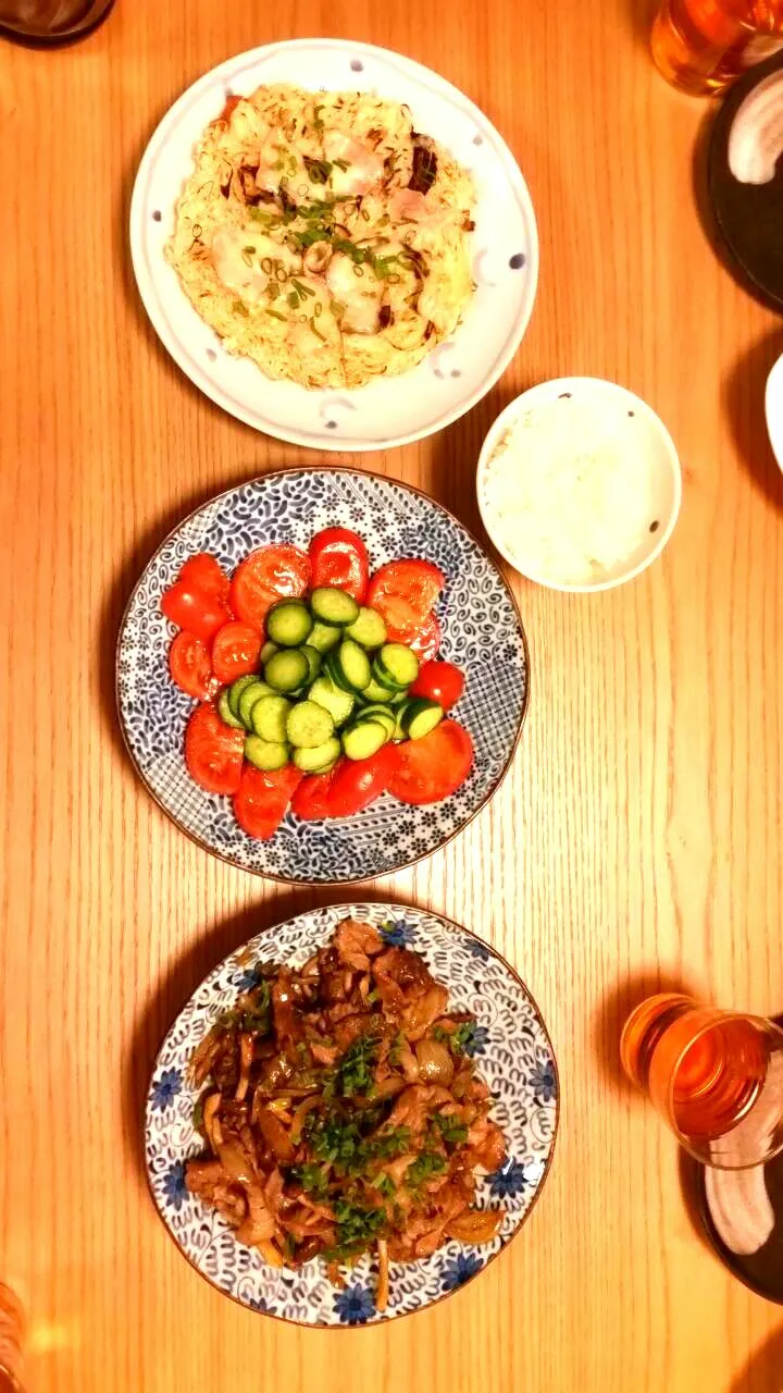 パパと子供たちの合作晩御飯🌃🍴|mayumiさん