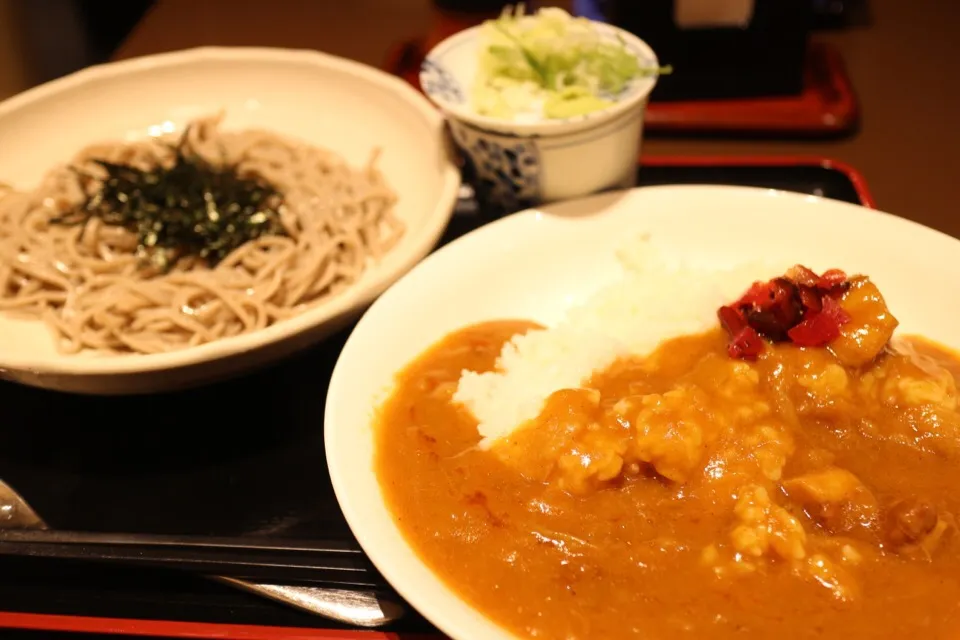 カレーそばセット|マハロ菊池さん