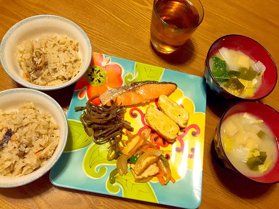 旦那様のお弁当オカズで母娘の朝ごはん4/28|さくたえさん