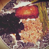 beets. asparagus.  turkeyloaf. brown rice.|susyhrdzさん